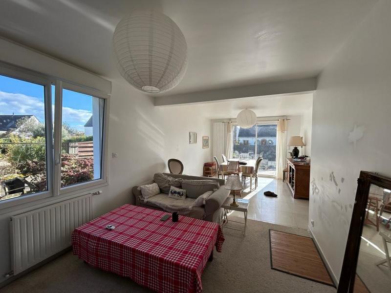 Maison - 111 m² - 6 pièces