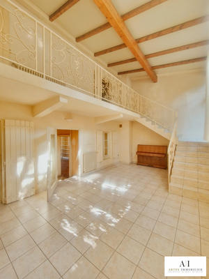 Maison - 145 m² - 6 pièces