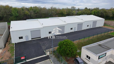 Local d'activités - 230 m²