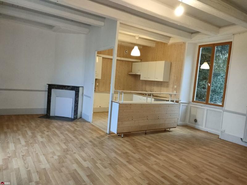 Maison - 90 m² - 3 pièces