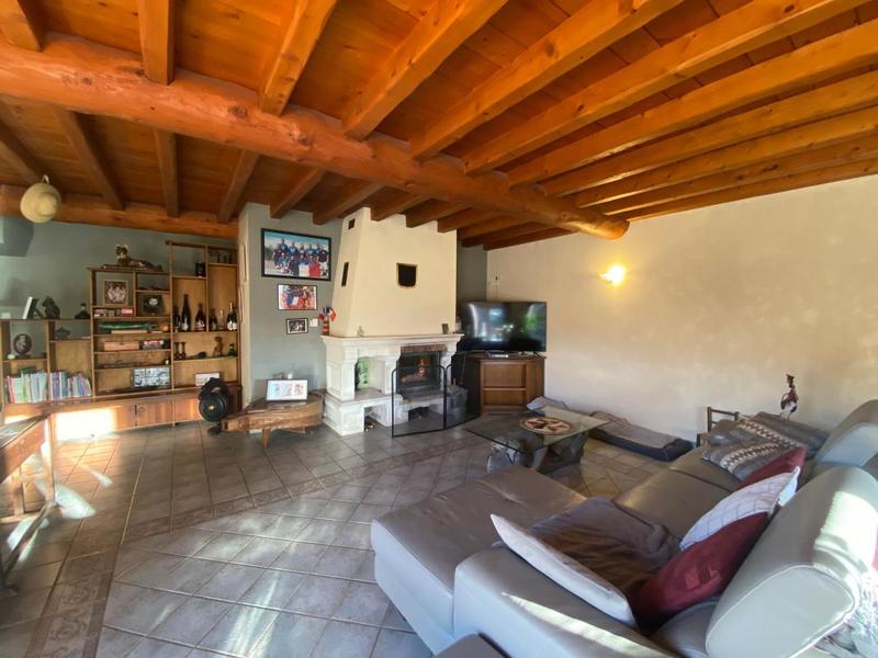 Maison - 260 m² - 5 pièces