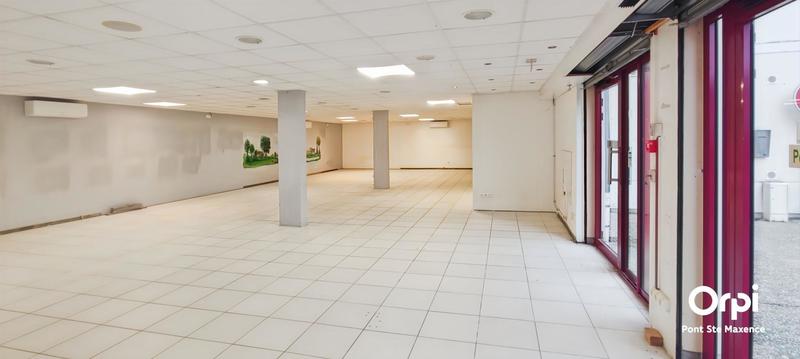 Local commercial - 210 m²
