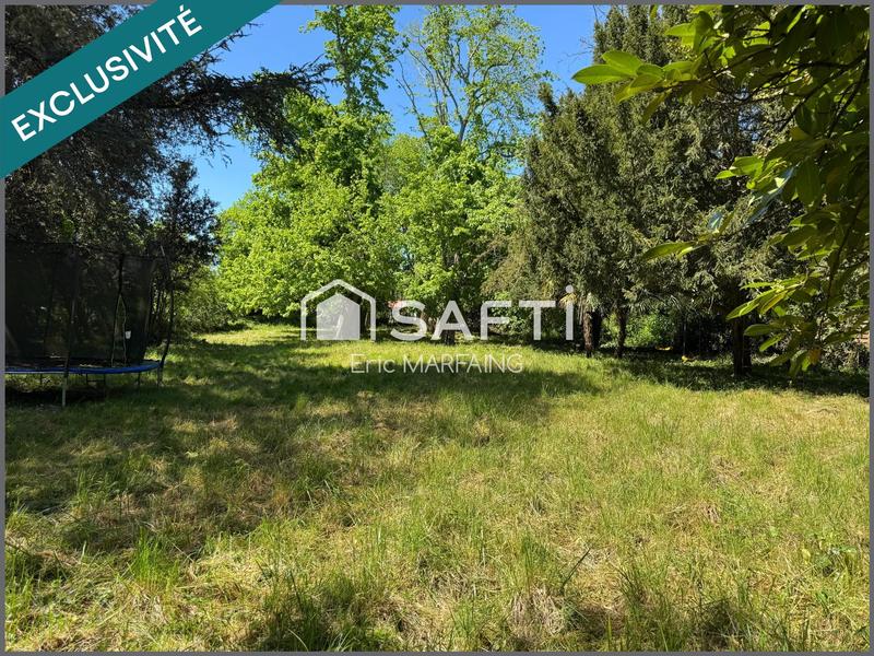 Maison - 282 m² - 10 pièces