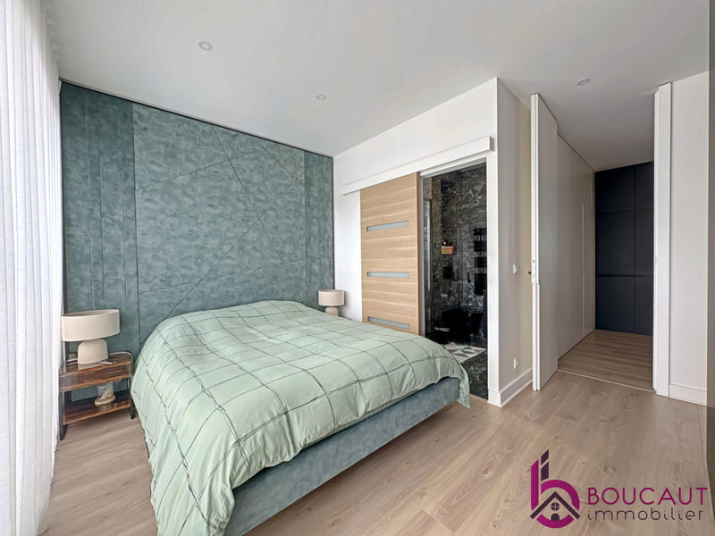 Appartement - 118 m² - 5 pièces