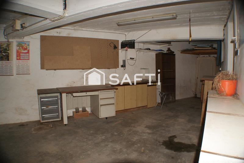 Maison - 199 m² - 8 pièces