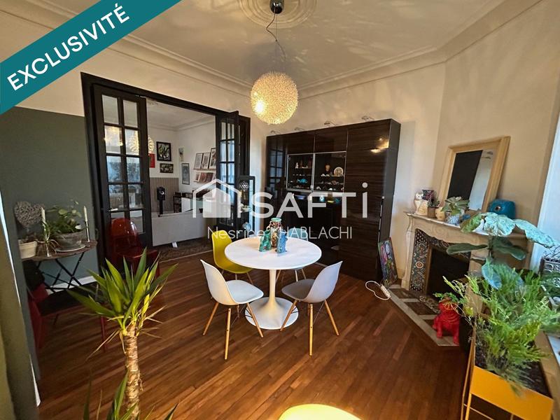 Maison de maîtres - 230 m² - 9 pièces