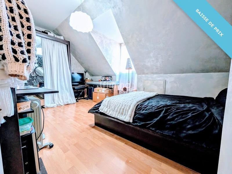 Maison - 160 m² - 8 pièces