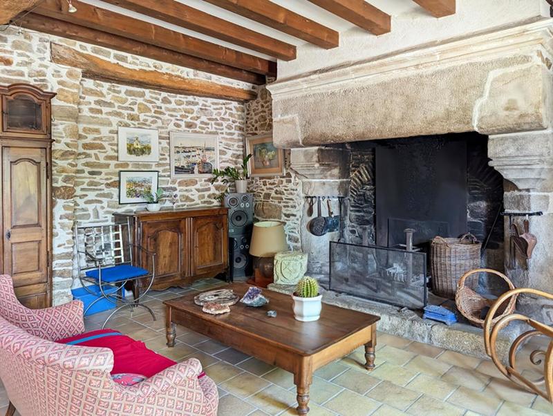 Maison - 253 m² - 8 pièces