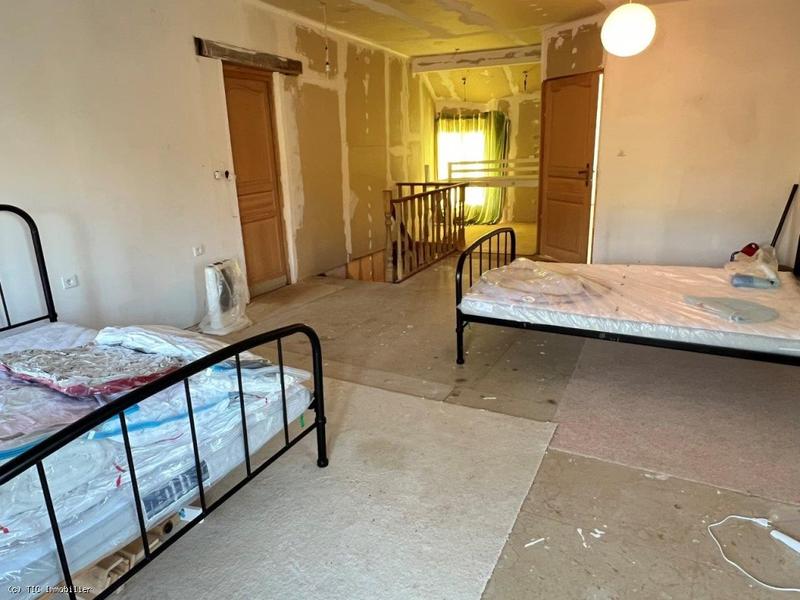 Maison - 80 m² - 5 pièces