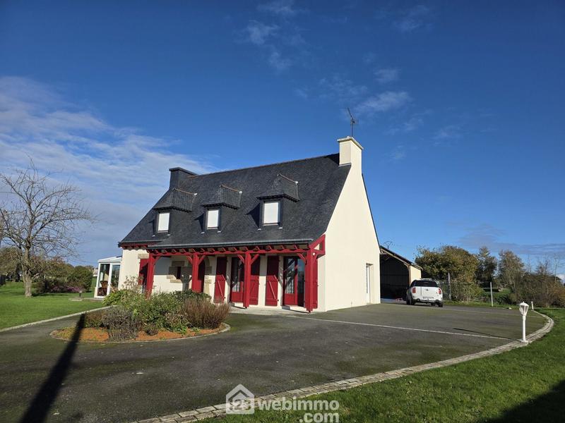 Maison - 187 m² - 7 pièces