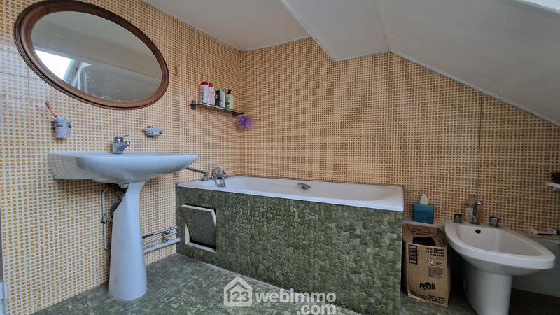 Maison - 179 m² - 6 pièces