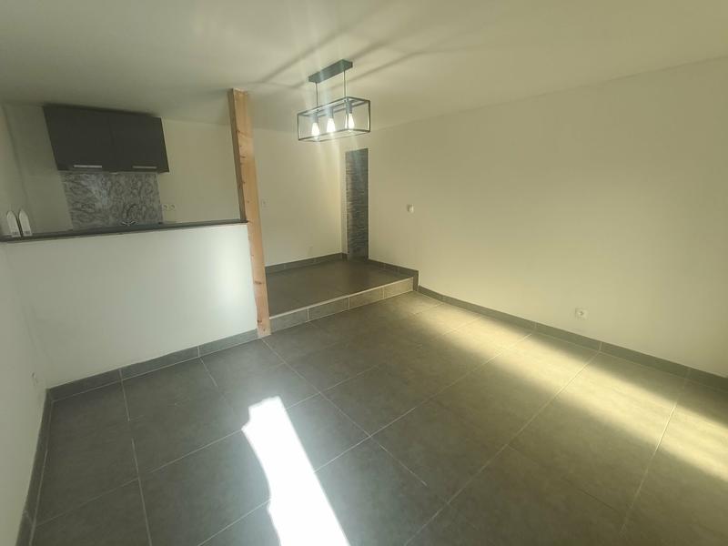 Maison - 80 m² - 5 pièces