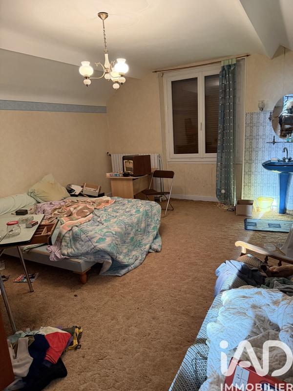 Maison - 160 m² - 4 pièces