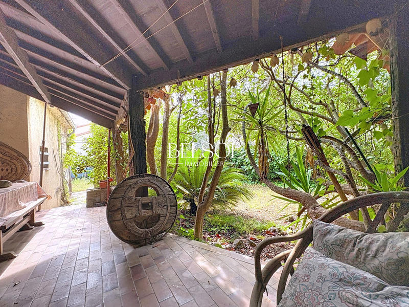 Villa - 220 m² - 7 pièces