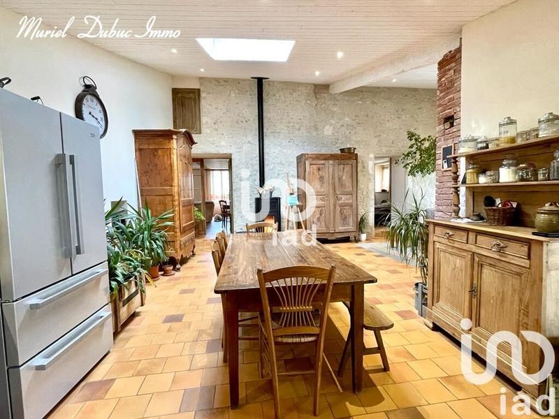 Maison - 171 m² - 5 pièces