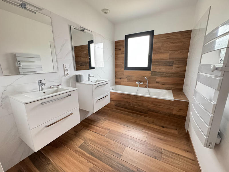 Villa - 103 m² - 4 pièces