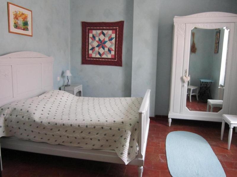 Maison - 600 m² - 15 pièces