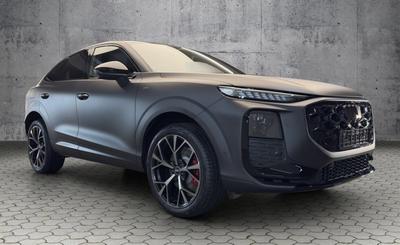 Audi Q3 Sportback s-Line 272 Hybride Rechargeable / Toit Ouvrant Attache Remorque Camera 360° Affichage Tete Haute Pack Audio Sonos