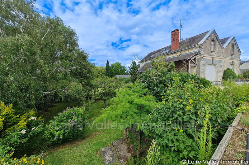 Maison - 210 m² - 6 pièces