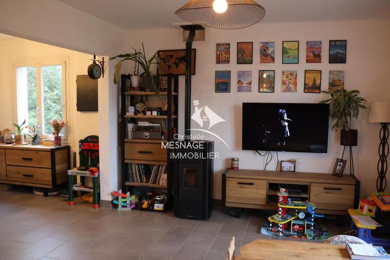 Maison traditionnelle - 140 m² - 6 pièces