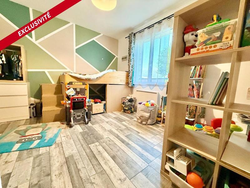 Maison - 90 m² - 5 pièces