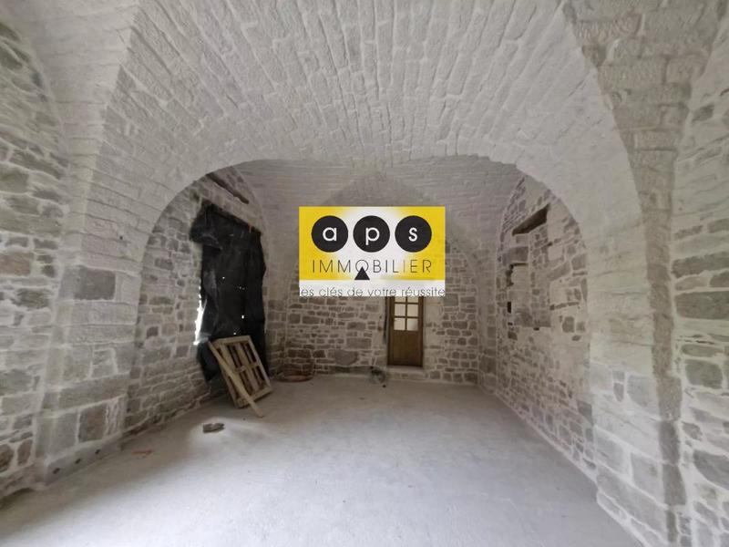 Maison de village - 210 m² - 9 pièces