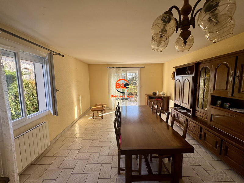Maison - 110 m² - 5 pièces
