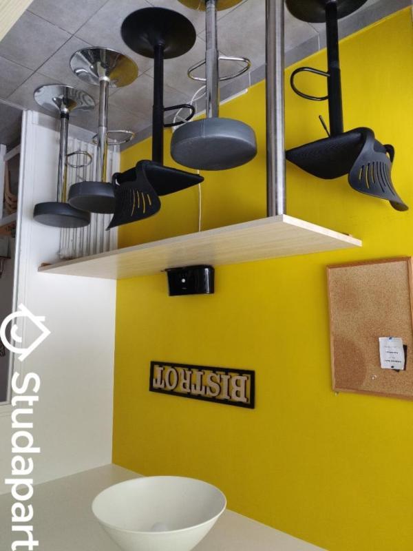 Chambre - 16 m² - 1 pièce