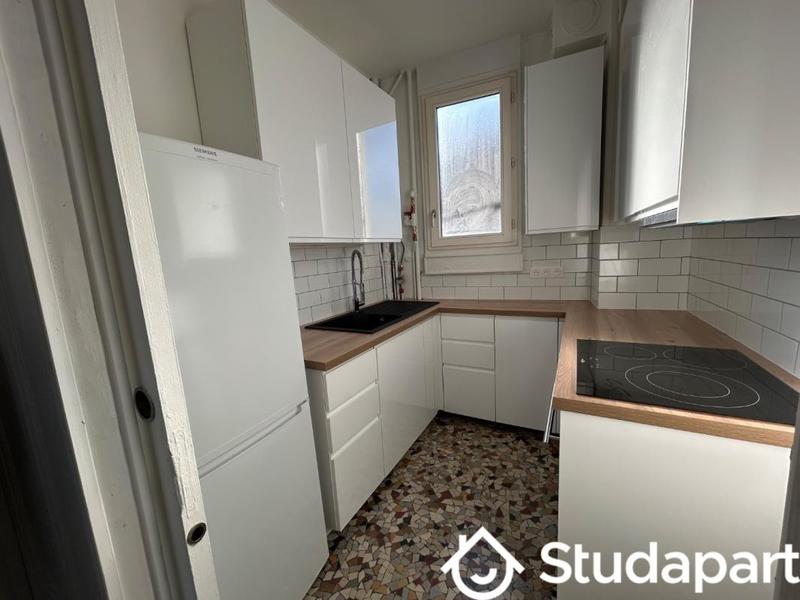 Chambre - 12 m² - 1 pièce