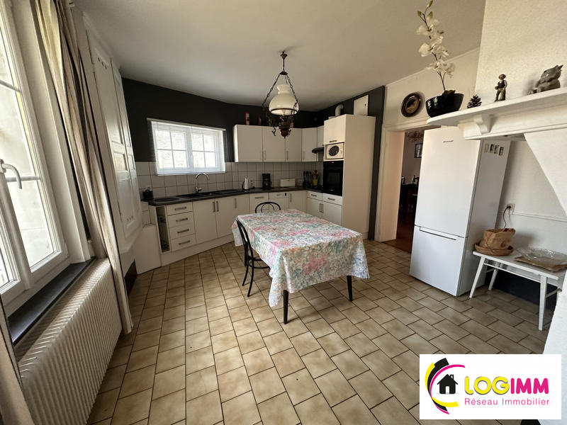 Maison - 174 m² - 7 pièces