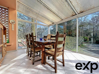 Maison - 200 m² - 7 pièces