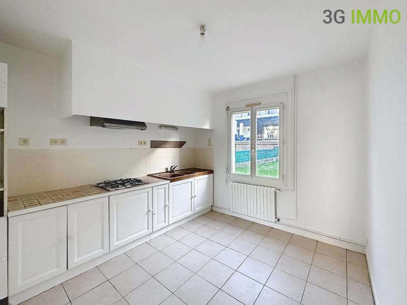Maison - 83 m² - 5 pièces