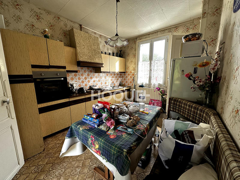 Maison - 83 m² - 5 pièces