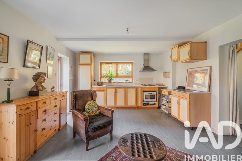 Maison - 254 m² - 10 pièces