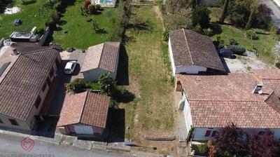 Terrain constructible - 523 m²