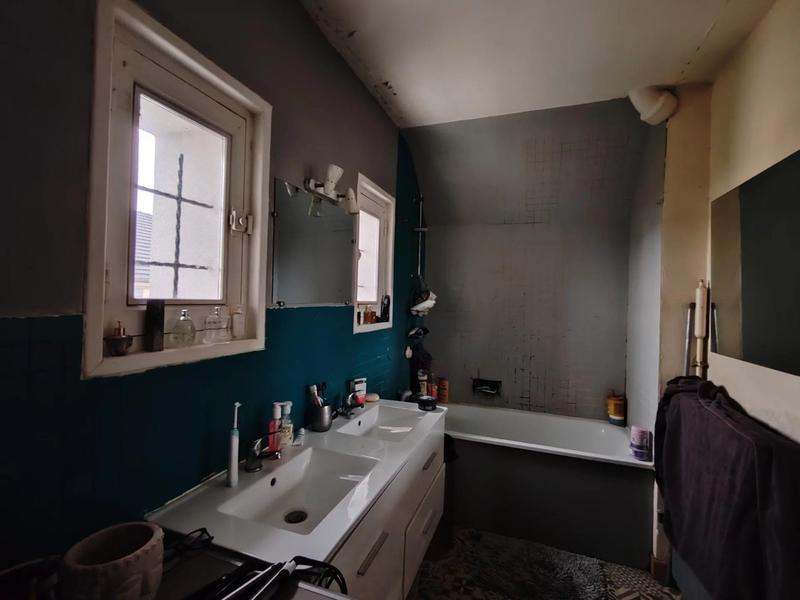 Maison - 79 m² - 7 pièces