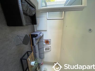 Chambre - 12 m² - 1 pièce