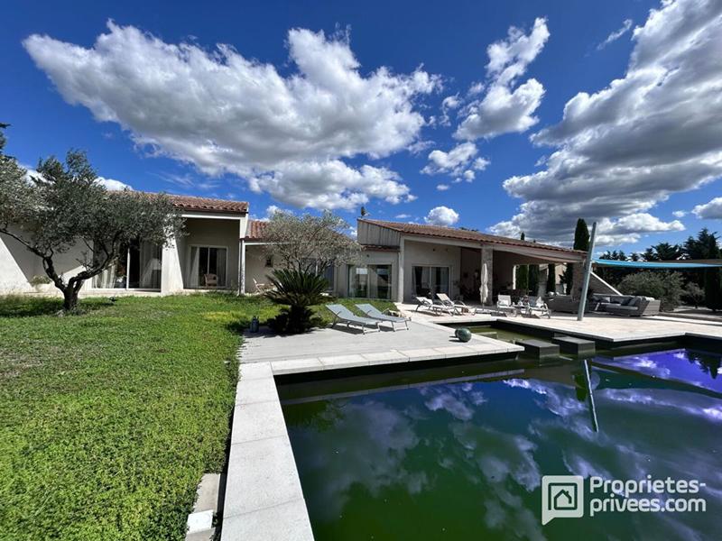 Maison - 200 m² - 5 pièces