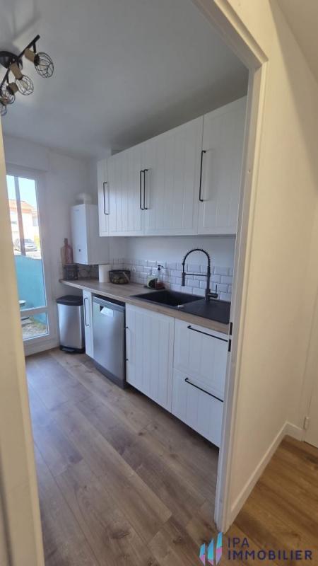 Maison jumelée - 81 m² - 4 pièces