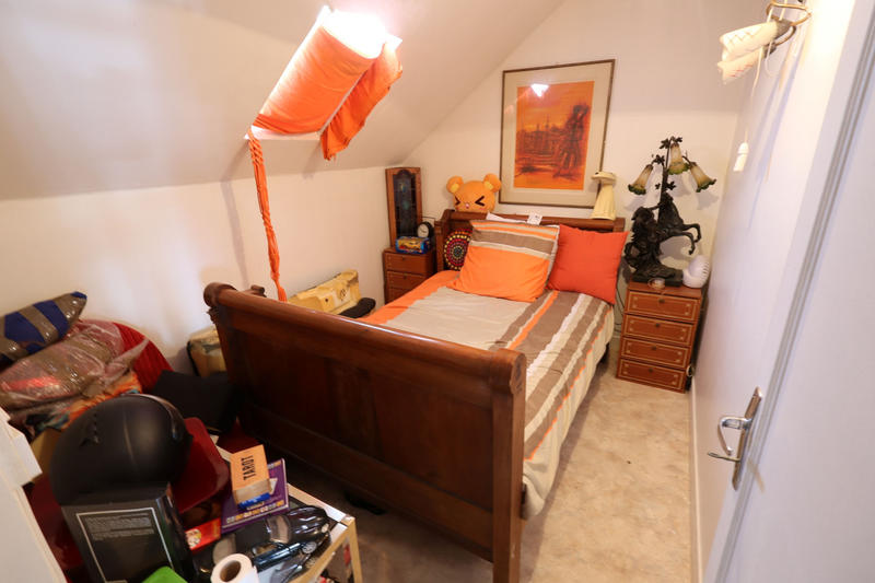 Maison - 93 m² - 6 pièces