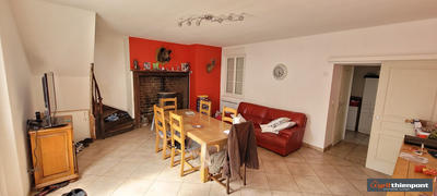 Maison - 310 m² - 11 pièces