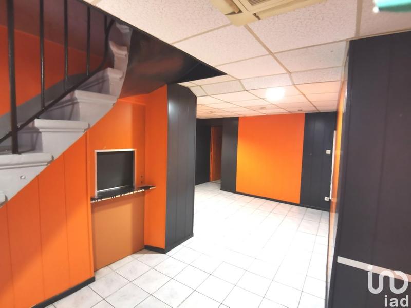 Local commercial - 200 m² - 4 pièces