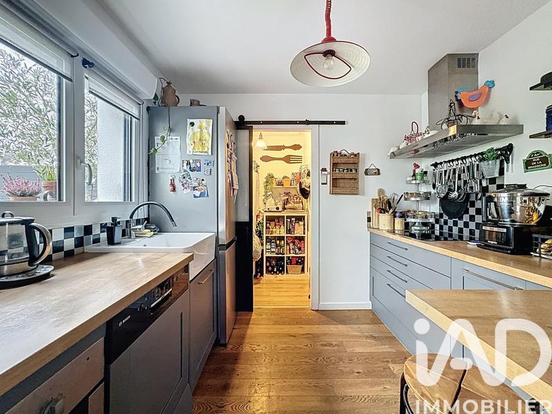 Maison - 96 m² - 5 pièces