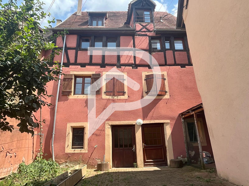 Immeuble - 270 m² - 10 pièces