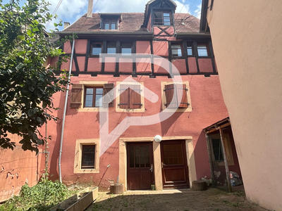 Immeuble - 270 m² - 10 pièces