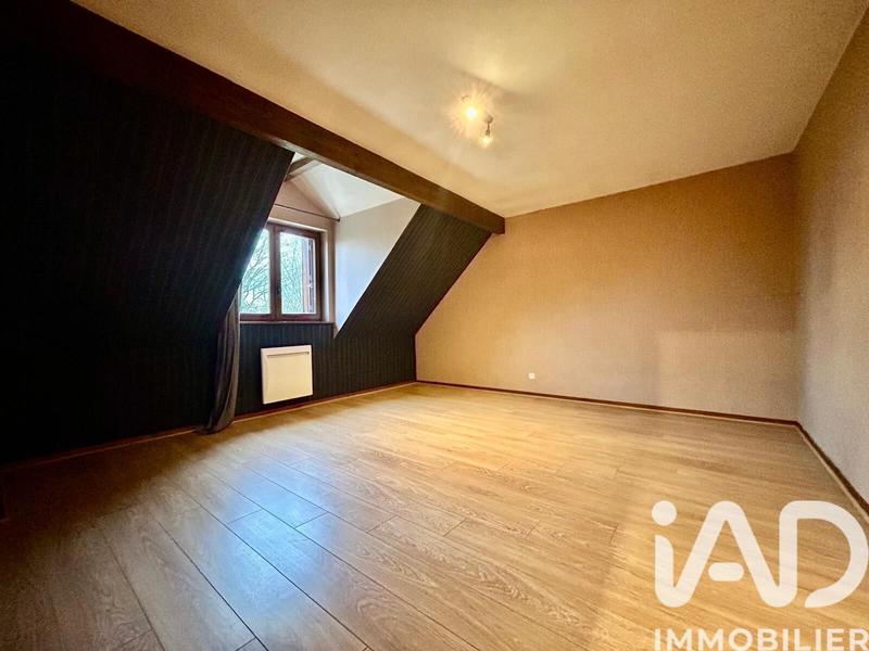 Maison - 186 m² - 7 pièces