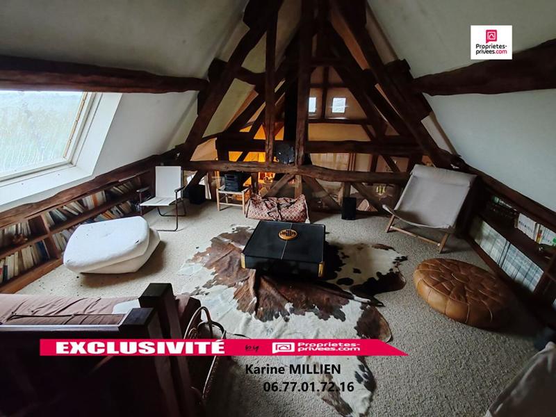 Maison - 318 m² - 12 pièces