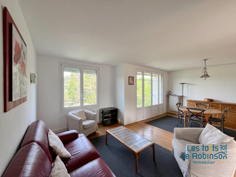 Appartement - 80 m² - 4 pièces