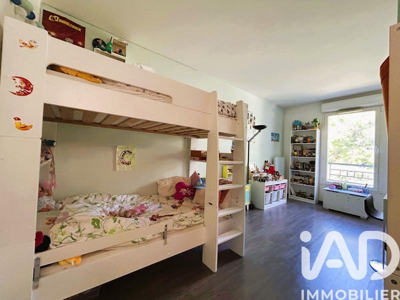 Appartement - 80 m² - 3 pièces