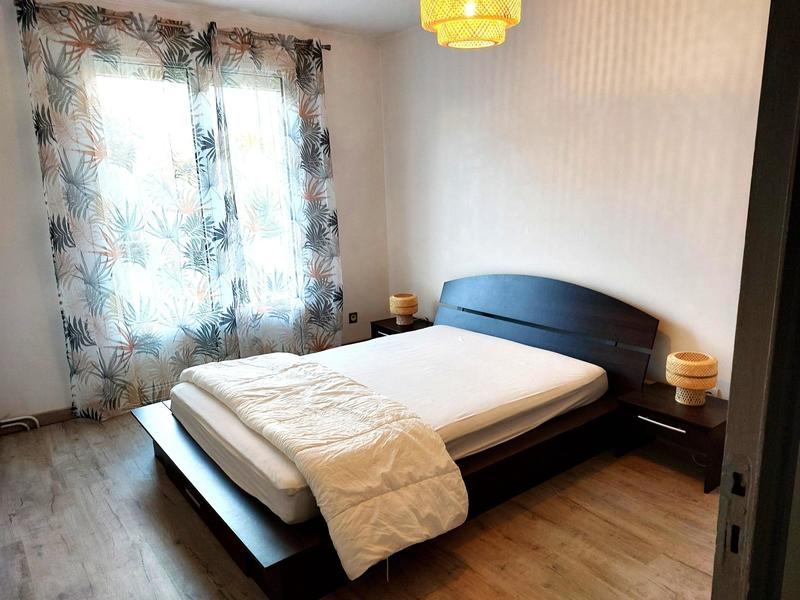 Immeuble - 160 m² - 2 pièces